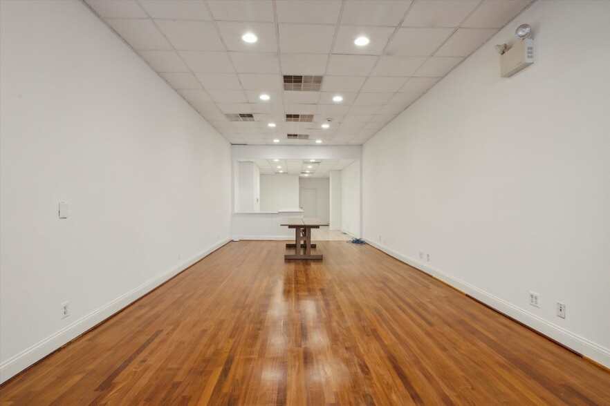 39 N 3rd St, Philadelphia, PA for lease - Building Photo - Image 3 of 8