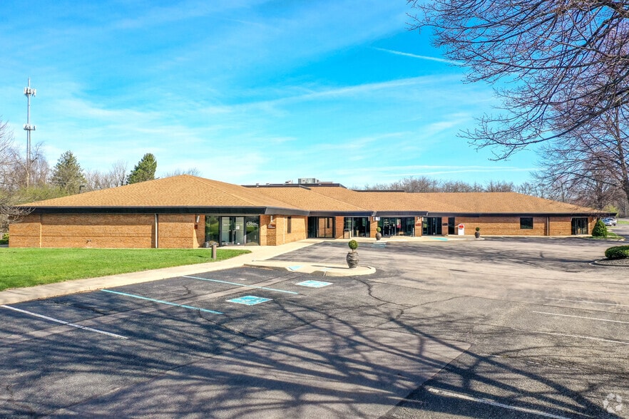 1911 Old Fairfield Rd, Beavercreek, OH for lease - Building Photo - Image 2 of 4