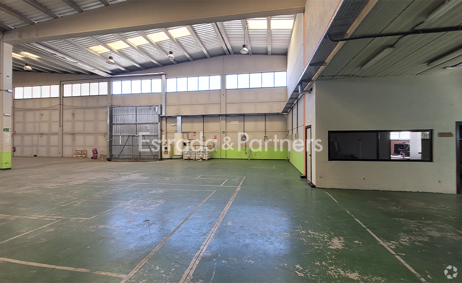 Industrial in Coslada, Madrid for lease - Building Photo - Image 2 of 7