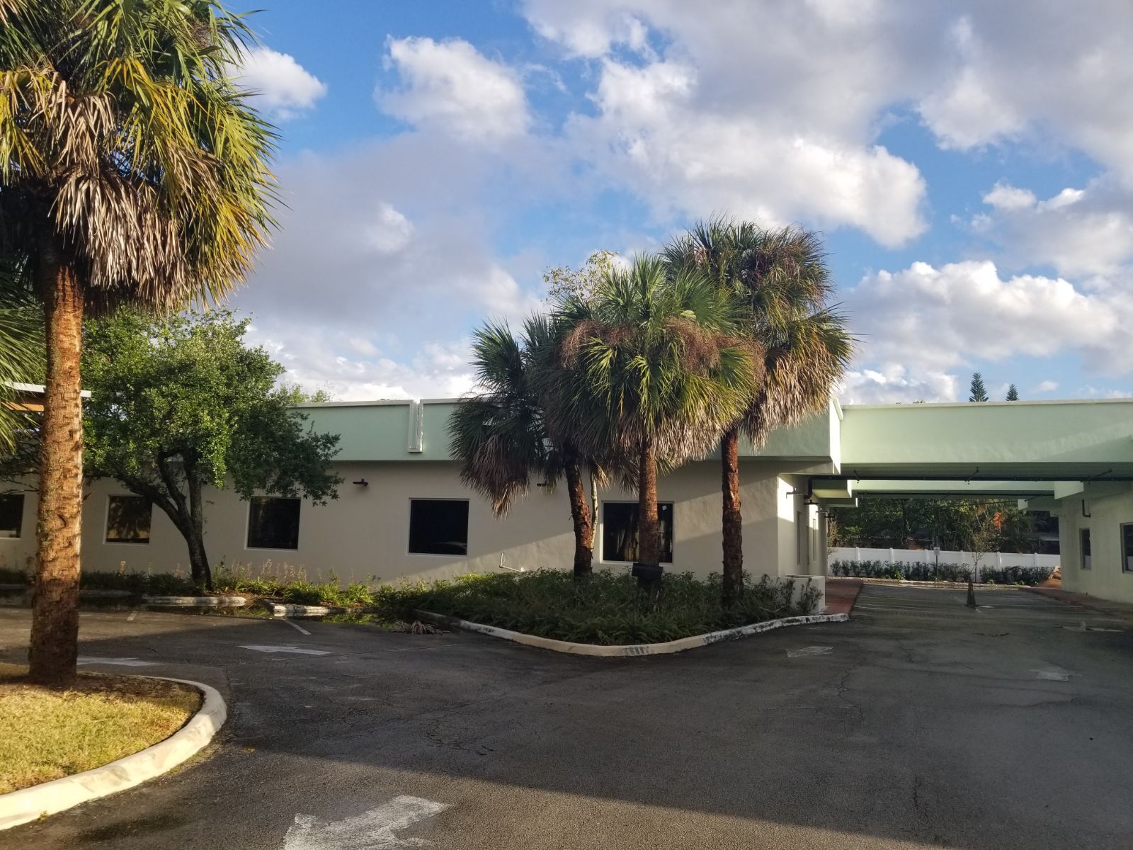 4302 W Broward Blvd, Plantation, FL for sale Primary Photo- Image 1 of 5