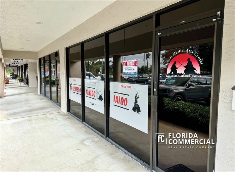 1823 SE Federal Hwy, Stuart, FL for lease - Building Photo - Image 2 of 7