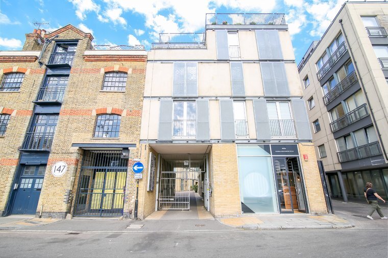 151-153 Bermondsey St, London for lease - Building Photo - Image 3 of 22