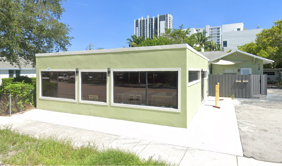 736-738 NE 3rd Ave, Fort Lauderdale, FL for sale - Building Photo - Image 2 of 9