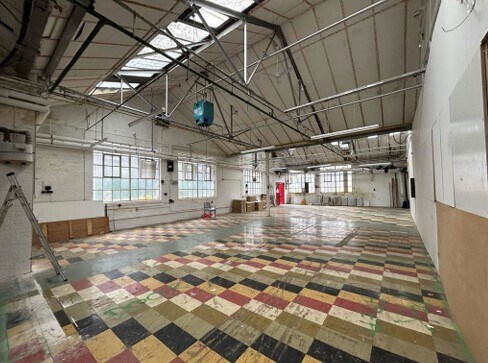 Eastern Av, Dunstable for lease Interior Photo- Image 1 of 2