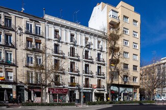More details for Calle de Eloy Gonzalo, 13, Madrid - Multifamily for Sale