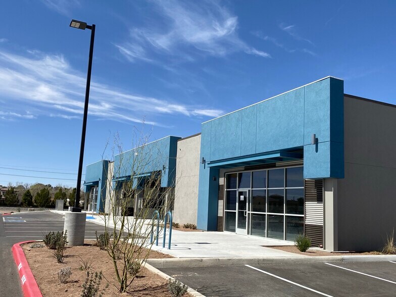 5044 Doniphan Dr, El Paso, TX 79932 Ventura Center Commercial Park
