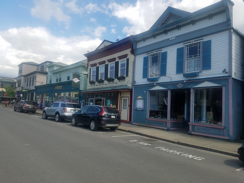 14 Cottage St, Bar Harbor, ME for sale - Building Photo - Image 1 of 1