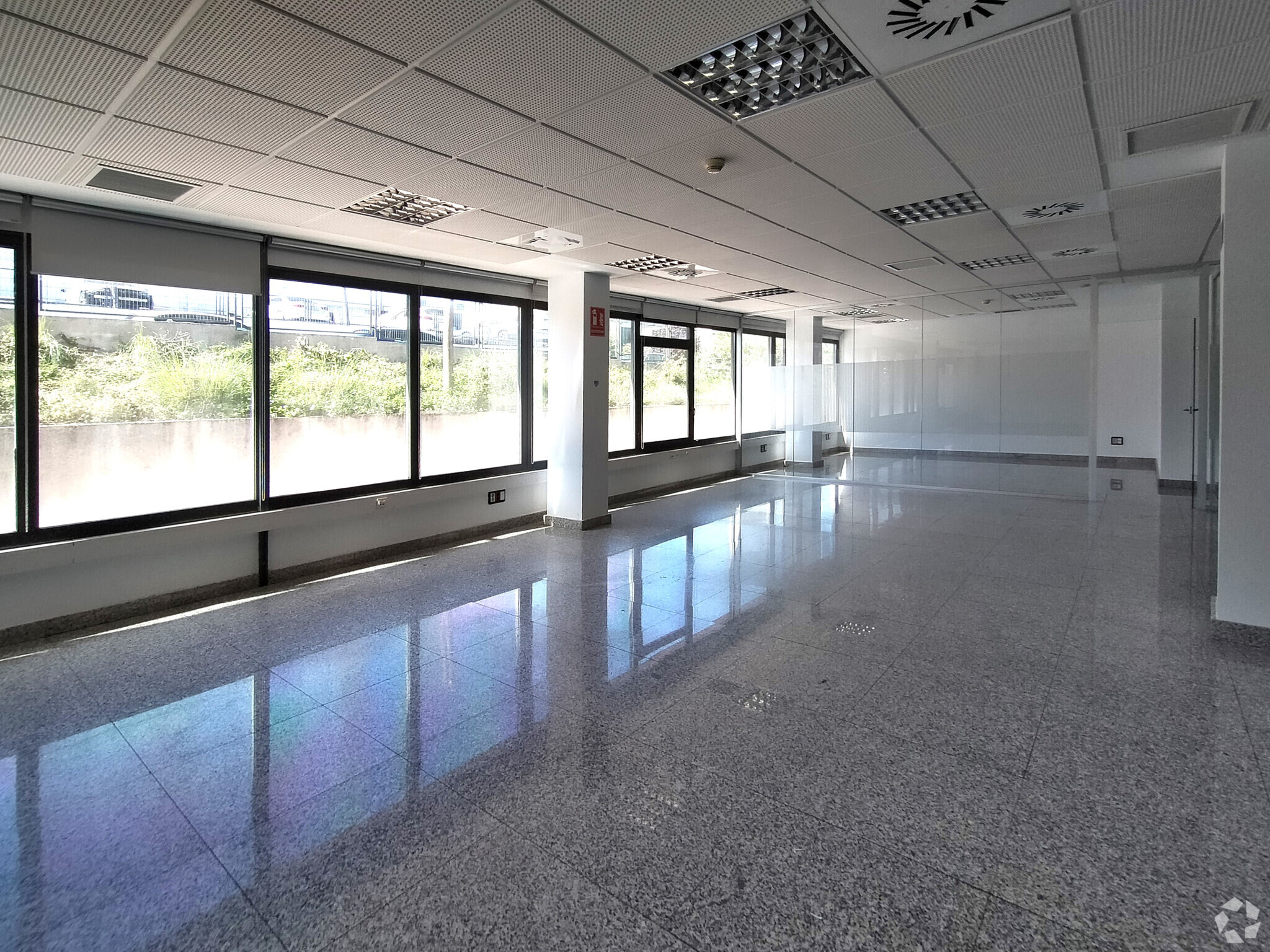 Office in Las Rozas de Madrid, Madrid for lease Interior Photo- Image 1 of 2