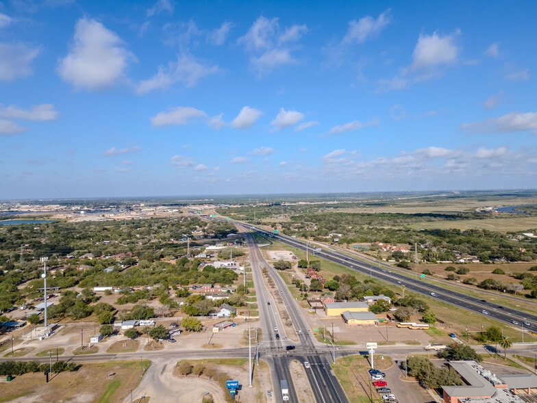 12110 Leopard st, Corpus Christi, TX for sale - Aerial - Image 2 of 15