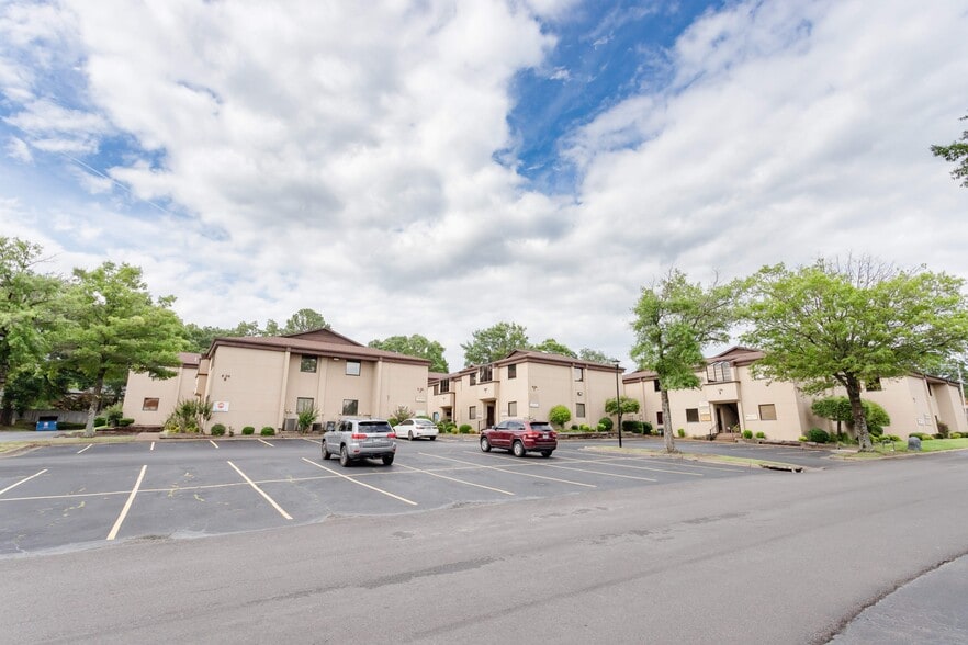 2024 Arkansas Valley Dr, Little Rock, AR for sale - Building Photo - Image 3 of 48