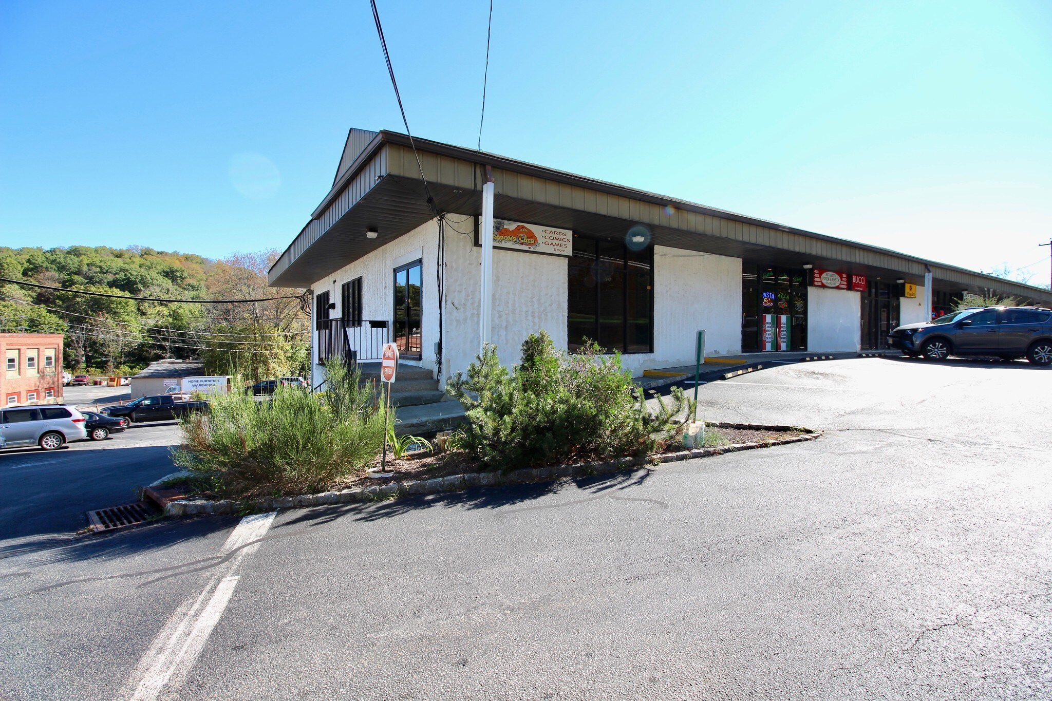 55 Mill St, Newton, NJ 07860