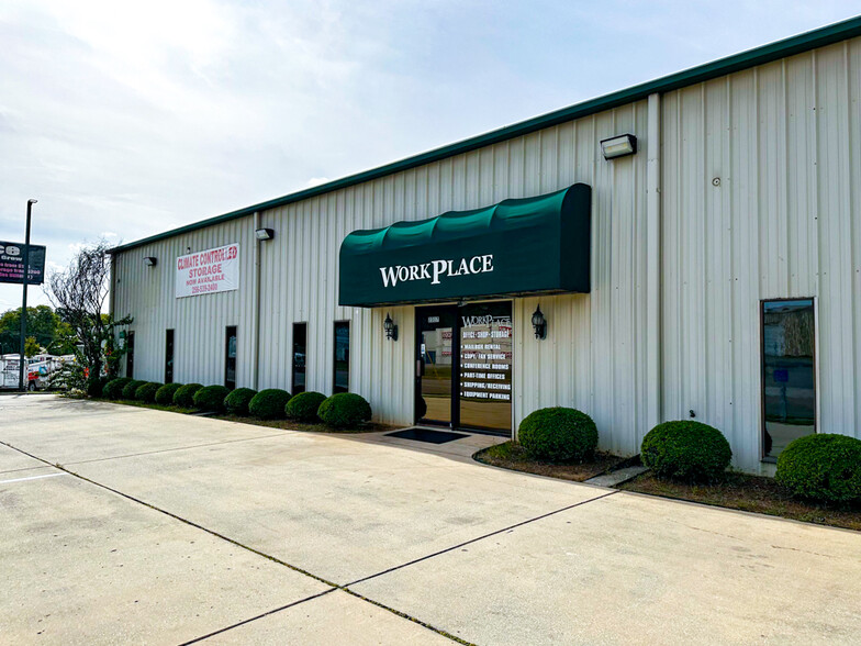 2317 Meridian St, Huntsville, AL for lease - Building Photo - Image 1 of 14