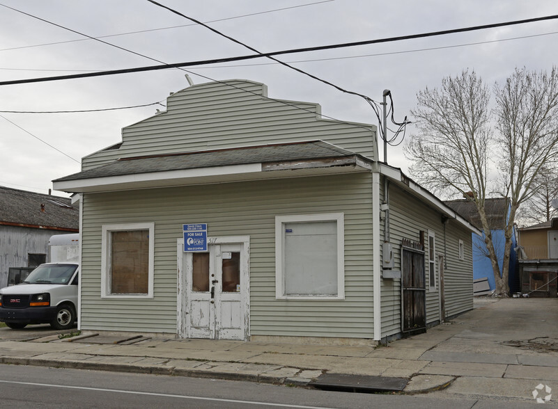 517 Lafayette St, Gretna, LA 70053
