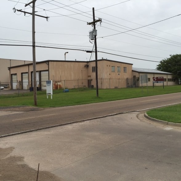 1327 Boling St, Jackson, MS for lease - Building Photo - Image 3 of 5