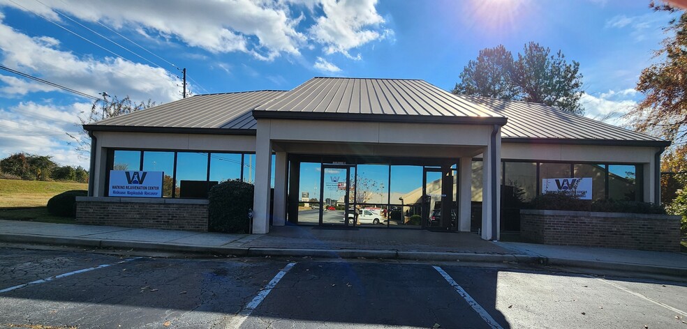 3160 Riverside Dr, Macon-Bibb, GA for lease - Building Photo - Image 1 of 13