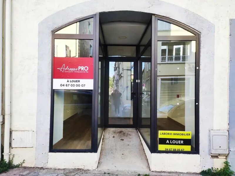 Retail in CLERMONT-L'HERAULT for lease Building Photo- Image 1 of 2