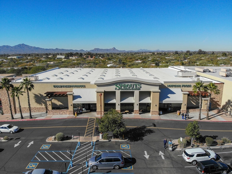 7621-7755 N Oracle Rd, Oro Valley, AZ for lease - Building Photo - Image 3 of 10