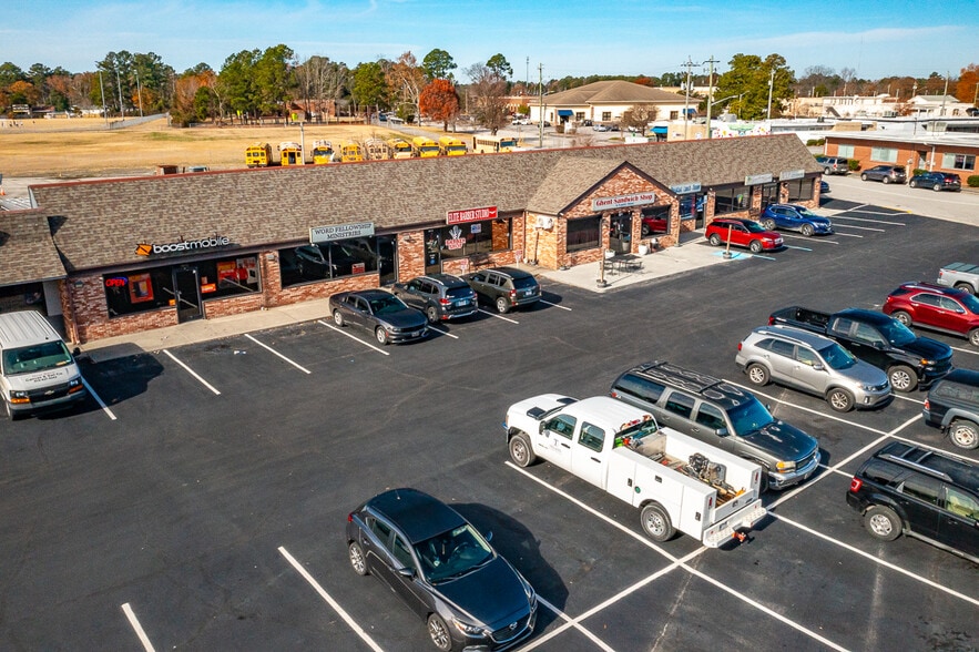 1904-1918 Dr. Martin Luther King Jr. Blvd, New Bern, NC for sale - Primary Photo - Image 1 of 9