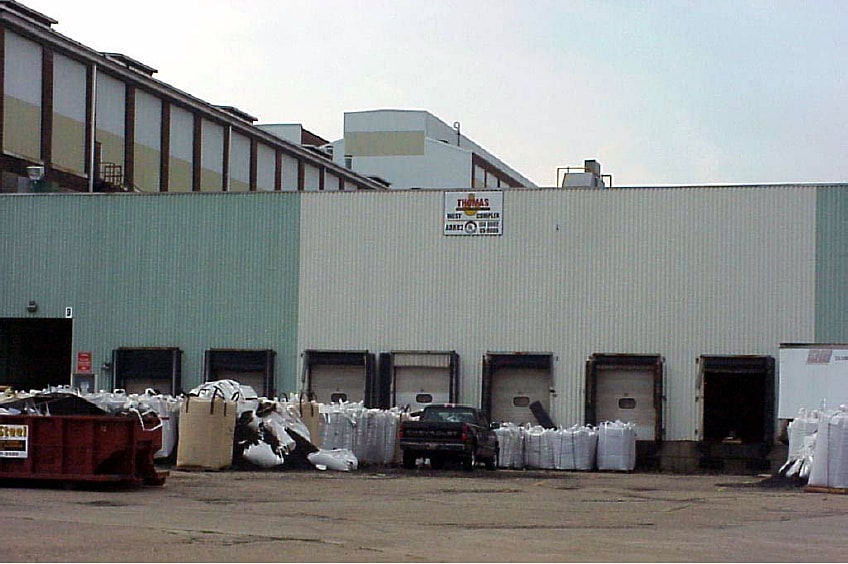 1003-1005 Airbrake Ave, Wilmerding, PA for lease - Building Photo - Image 3 of 5