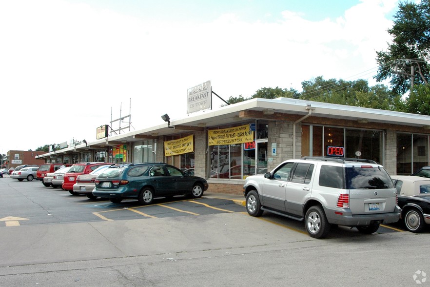 1001-1011 W Jefferson St, Joliet, IL for lease - Building Photo - Image 1 of 7