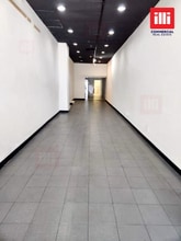 6722-6728 Pacific Blvd, Huntington Park, CA for lease Interior Photo- Image 1 of 5