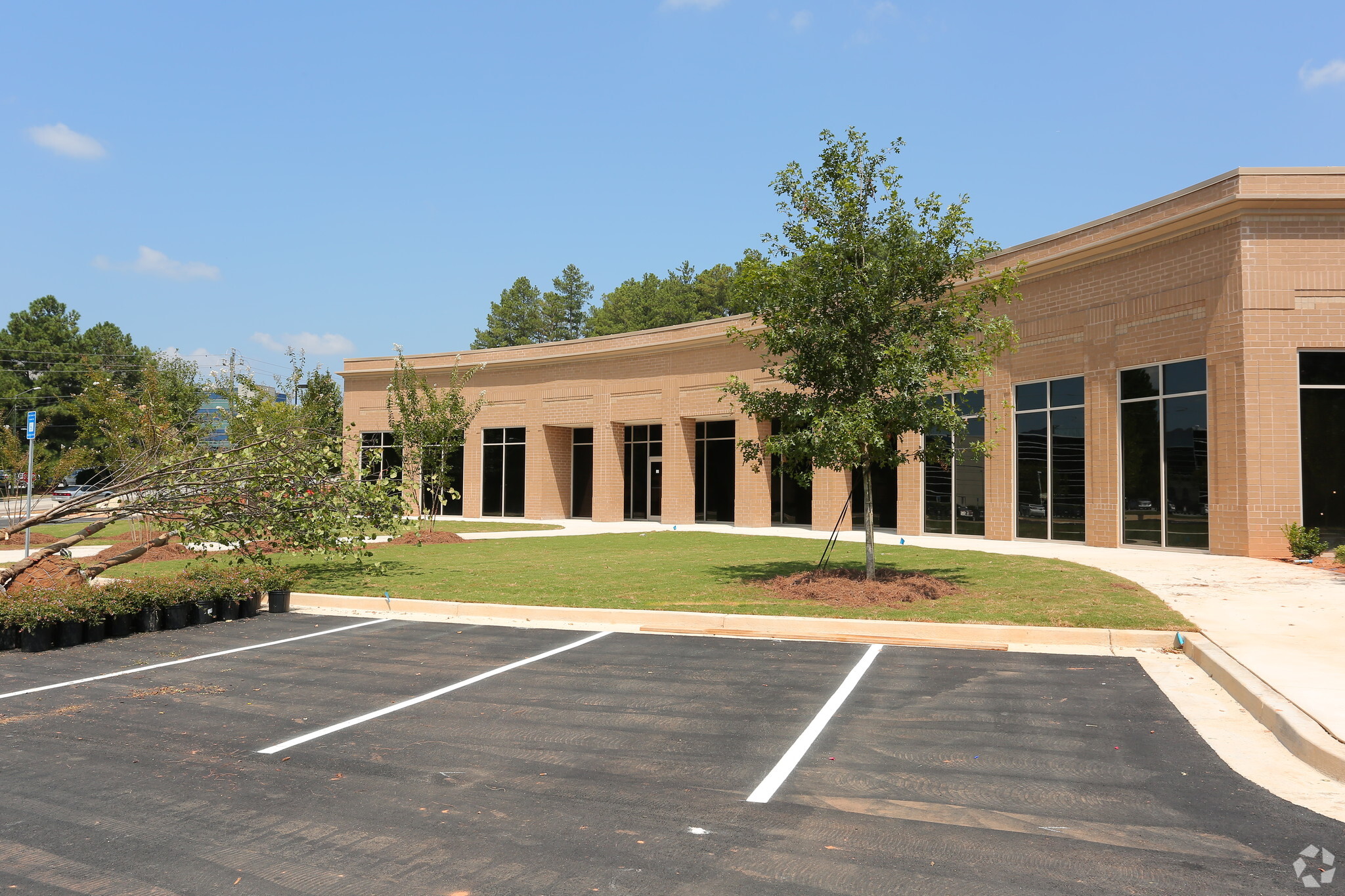 6000 Hillandale Dr, Lithonia, GA for lease Building Photo- Image 1 of 7