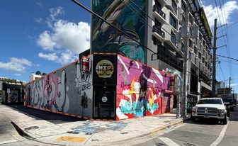 Wynwood 3rd Avenue Corner - Storefront Property