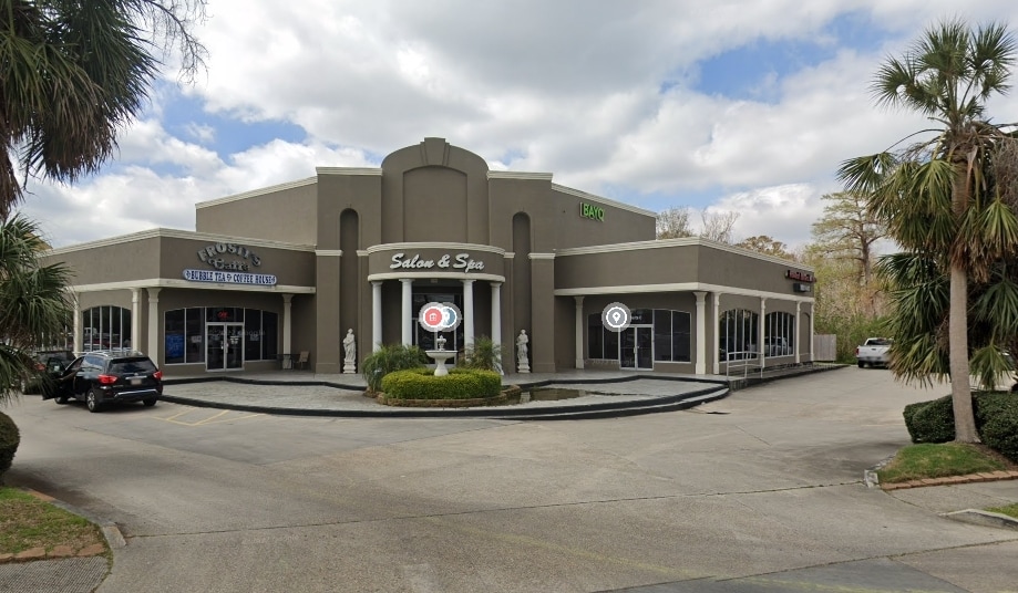 2800 Manhattan Blvd, Harvey, LA 70058