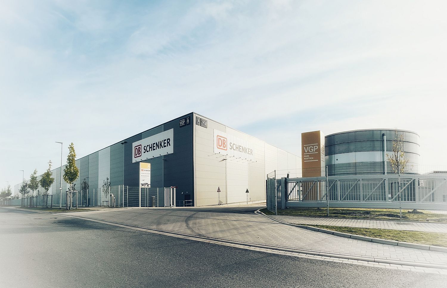  for lease Building Photo- Image 1 of 1