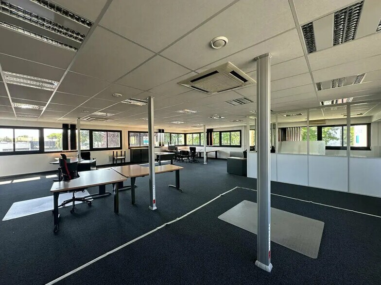 Flex in Eckbolsheim for sale - Interior Photo - Image 3 of 10