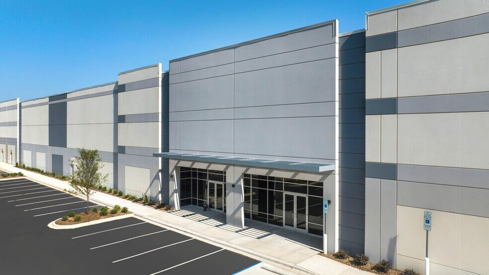 933 Ellis Rd, Durham, NC for sale - Building Photo - Image 1 of 1