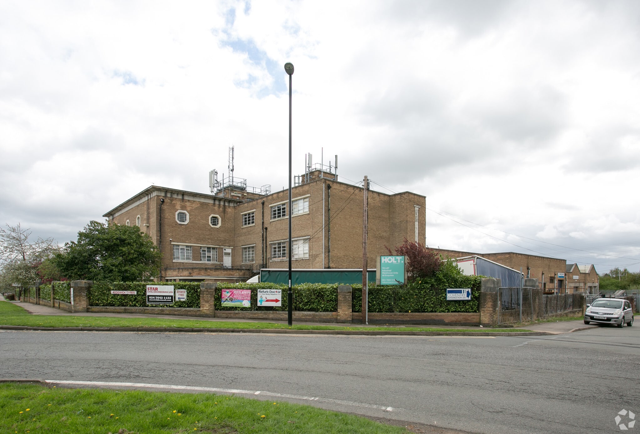 Torrington Ave, Coventry for lease Primary Photo- Image 1 of 3