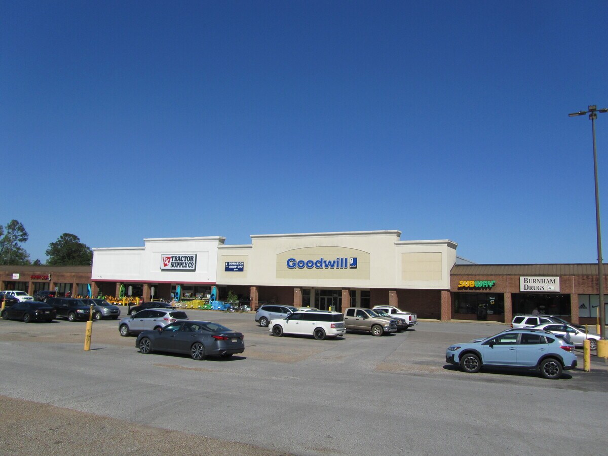 1211212130 Old 63 S, Lucedale, MS 39452