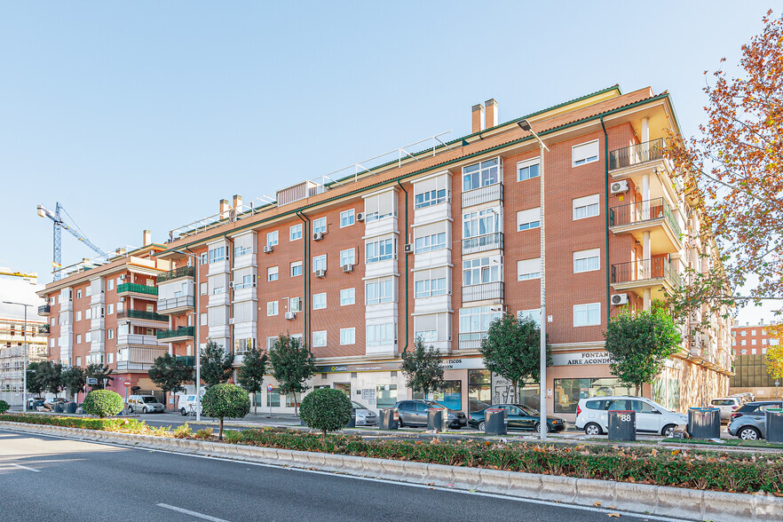 Avenida Constitución, 184, Torrejón De Ardoz, Madrid for lease - Building Photo - Image 2 of 6