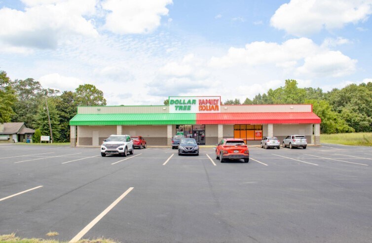 23100 Main St, Wagram, NC for sale Primary Photo- Image 1 of 1