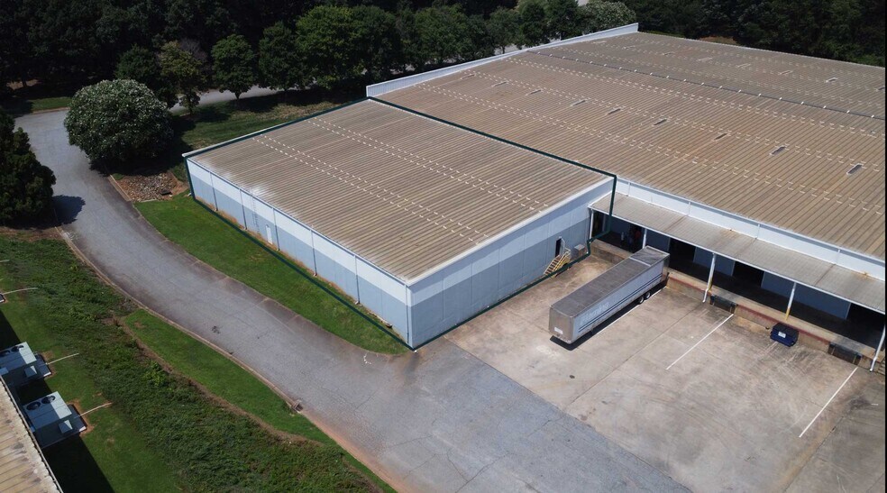 9855 Warren H Abernathy Hwy, Spartanburg, SC for lease - Building Photo - Image 1 of 6