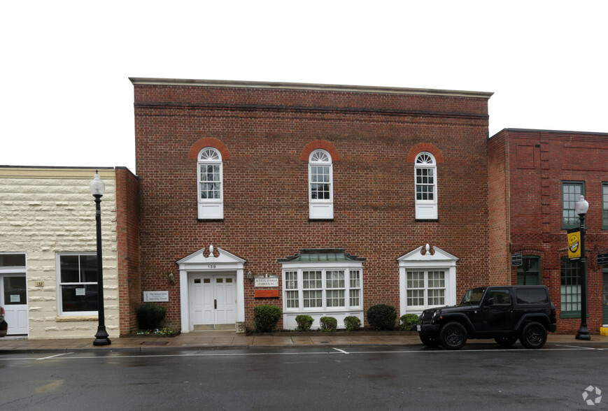 139 W Davis St, Culpeper, VA for sale - Primary Photo - Image 1 of 1