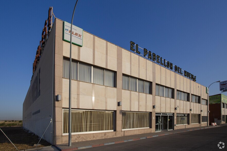 Industrial in Fuenlabrada, MAD for sale - Building Photo - Image 2 of 2