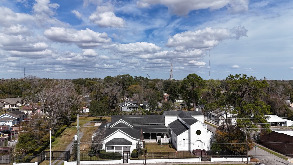 2711 Edison Ave, Jacksonville, FL for sale - Primary Photo - Image 1 of 17