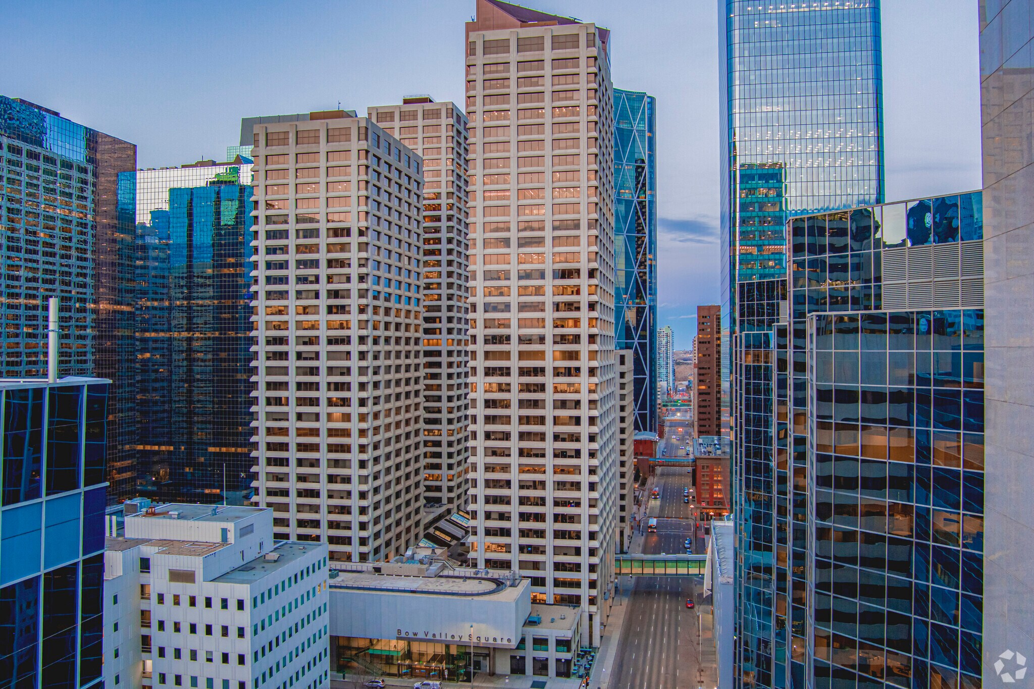 250 6th Ave SW, Calgary, AB for sale Primary Photo- Image 1 of 1