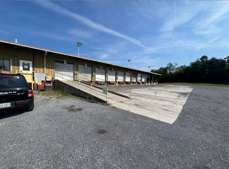 1665 Seibel Dr NE, Roanoke, VA for lease - Building Photo - Image 2 of 2