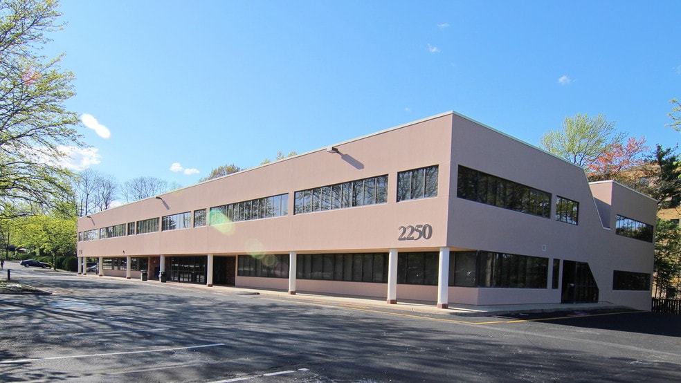 2250 Chapel Ave W, Cherry Hill, NJ for sale - Primary Photo - Image 1 of 7