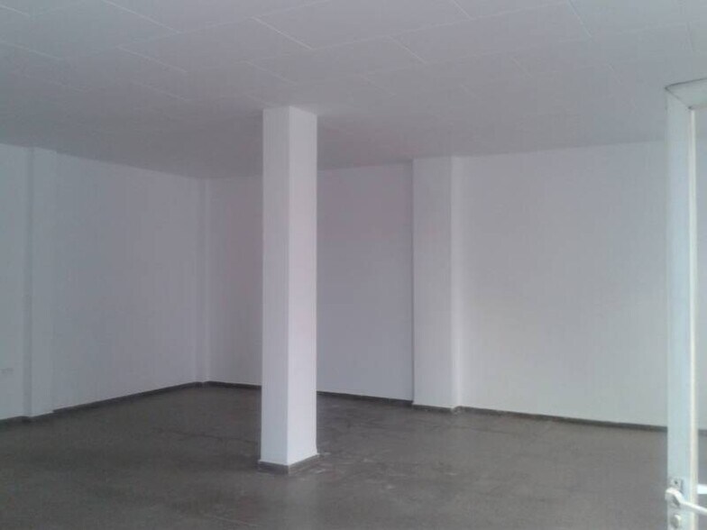 Retail in Ontinyent for sale - Building Photo - Image 2 of 4