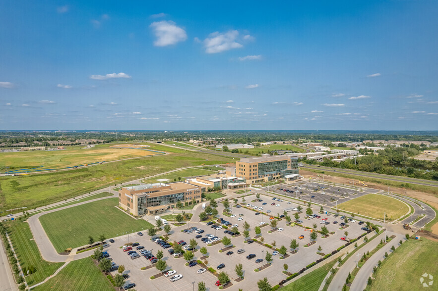 7820-7840 W 165th St, Overland Park, KS for lease - Aerial - Image 3 of 3