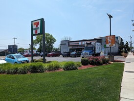 7-Eleven NNN - LOW RENT - BUSY LOCATION - NNN Property