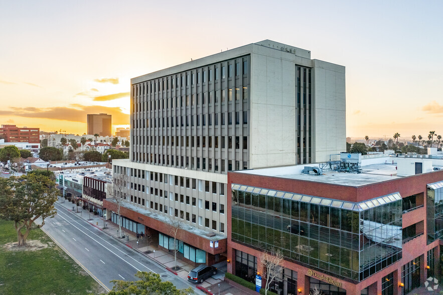 11980 San Vicente Blvd, Los Angeles, CA for lease - Building Photo - Image 2 of 8