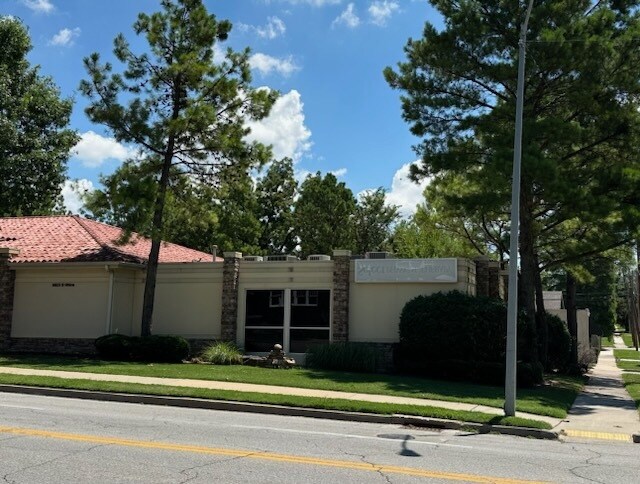 1623 S Utica Ave, Tulsa, OK for sale Building Photo- Image 1 of 1