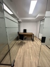 Office in Elche, Alicante for lease Interior Photo- Image 2 of 5