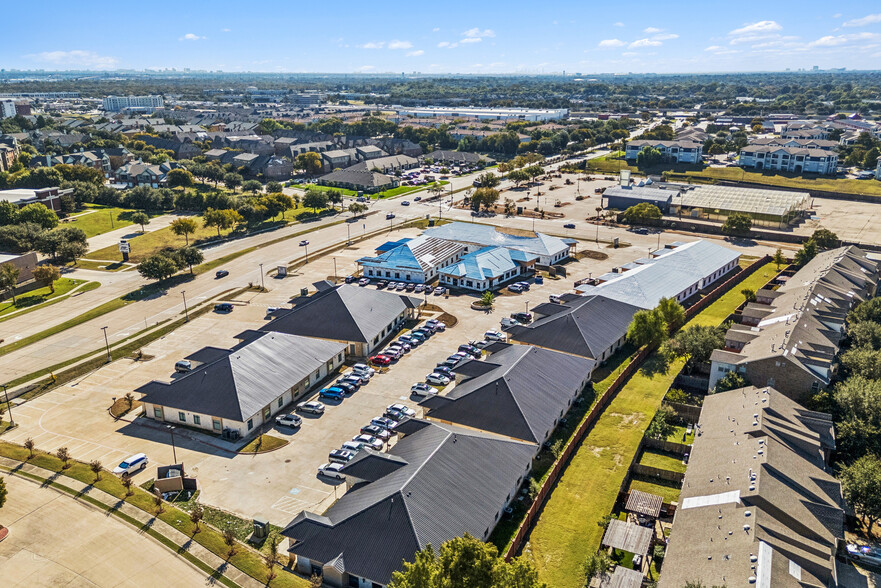 2600 MacArthur Blvd, Lewisville, TX for sale - Building Photo - Image 3 of 23