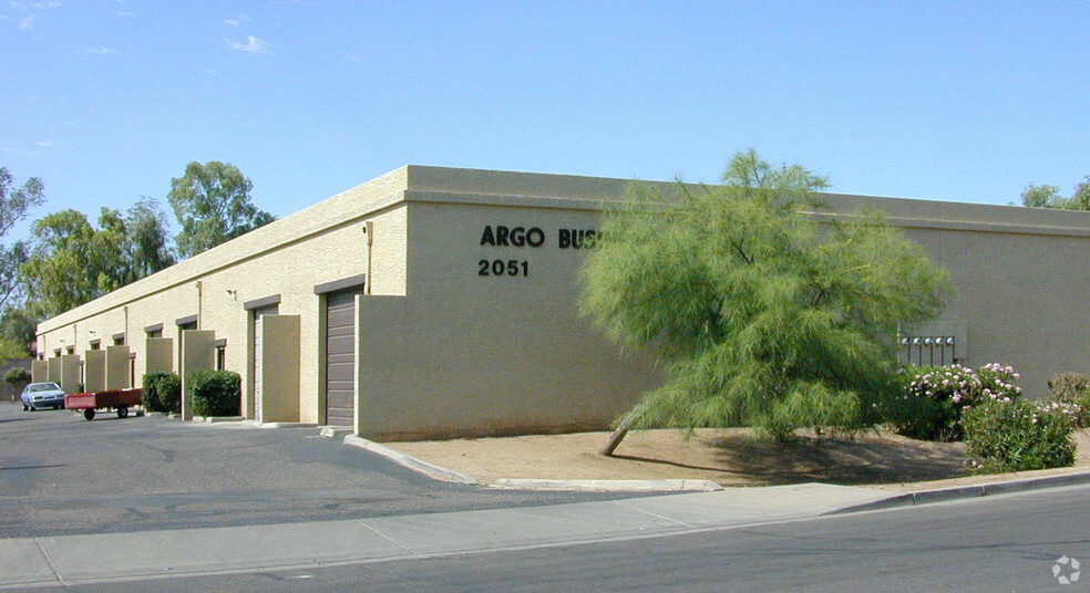 2051 E Cedar St, Tempe, AZ for lease - Building Photo - Image 3 of 20